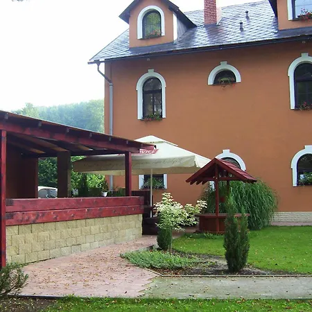 U Cervenych Vrat Vendégház Chudolazy